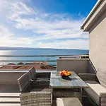 Prestige * Jesenice (Split-Dalmatia)