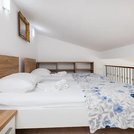 Apartment Prestige