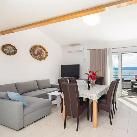 Prestige Apartmán Jesenice (Split-Dalmatia)