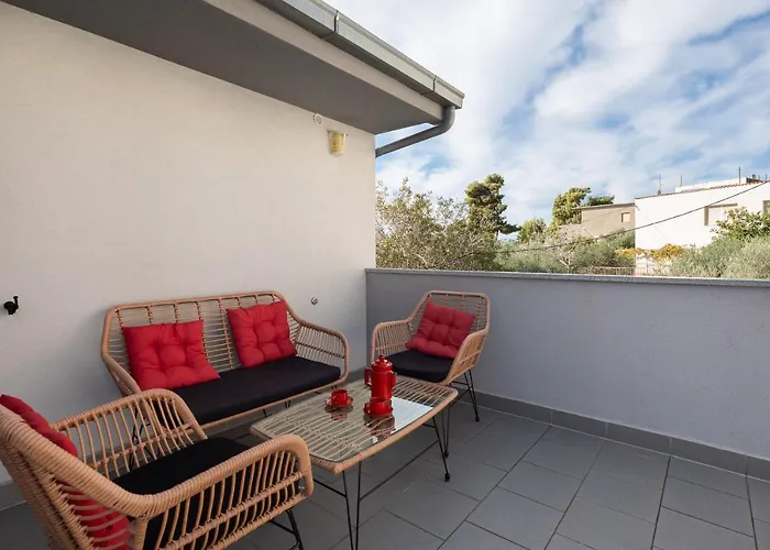 Prestige * Jesenice (Split-Dalmatia)