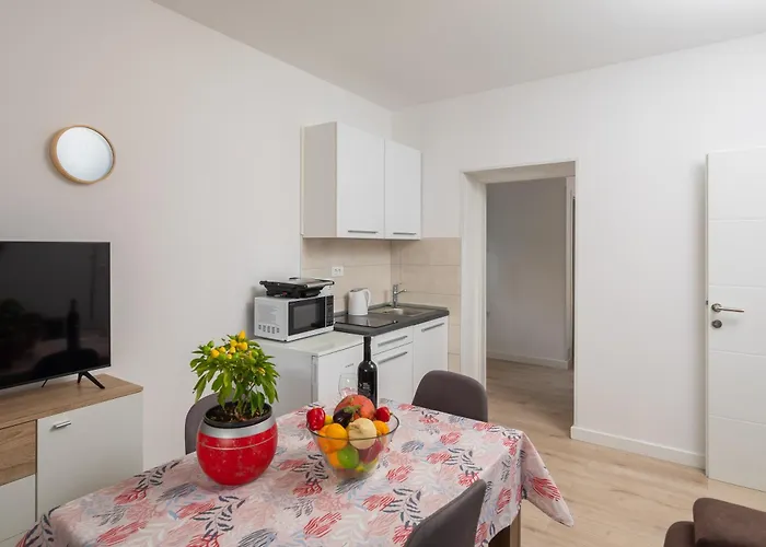 Prestige Lägenhet Jesenice (Split-Dalmatia)