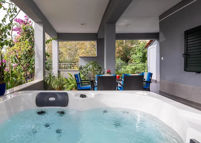 Prestige Lägenhet Jesenice (Split-Dalmatia)